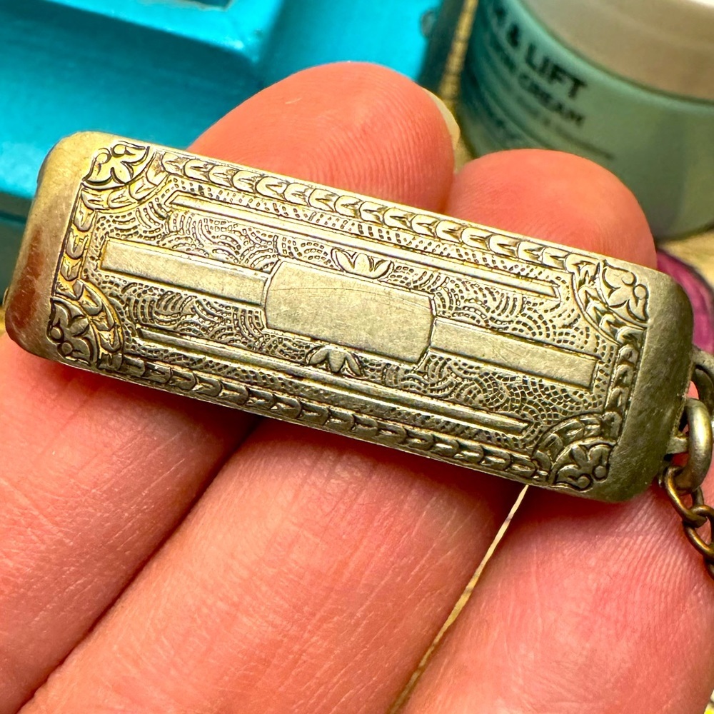 Vintage Etched Silver Top Tie Bar with Chain